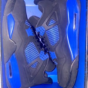 Jordan 4s blue thunder